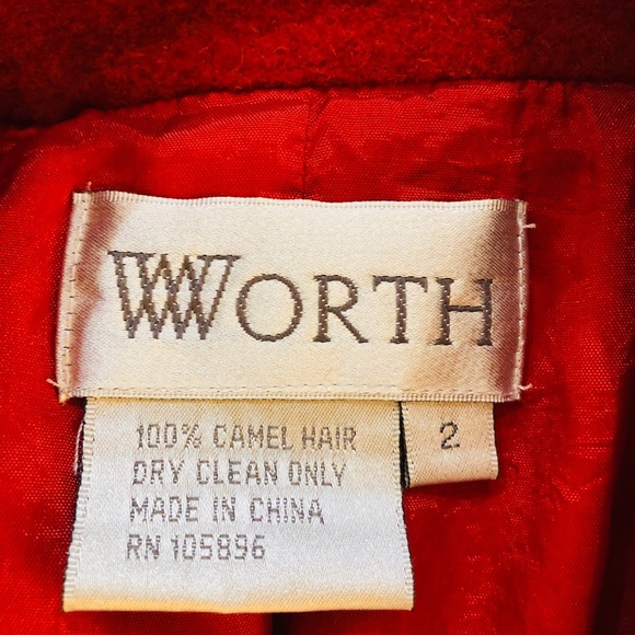 𝑾𝒐𝒓𝒕𝒉 𝑻𝒓𝒆𝒏𝒄𝒉 𝑪𝒐𝒂𝒕 - Picture 5 of 6